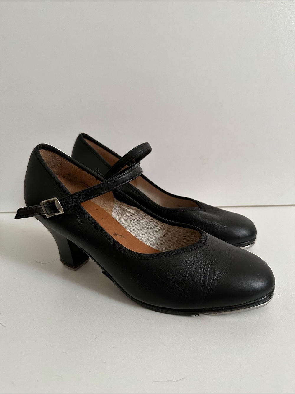 Angelo Luzio Tap Shoes – Black | Size 8.5C | 2.5" Heel | Made in Canada